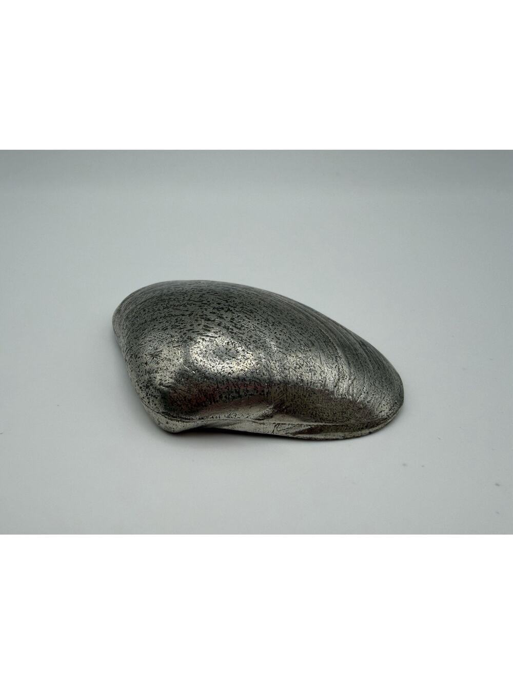 Salisbury Pewter Clam Shell Coastal Nautical Decor 2.5” Trinket Dish